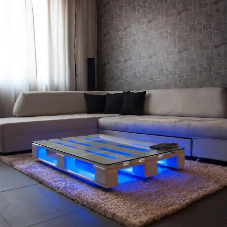 Star Apartment *
