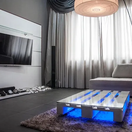 Apartment Star *